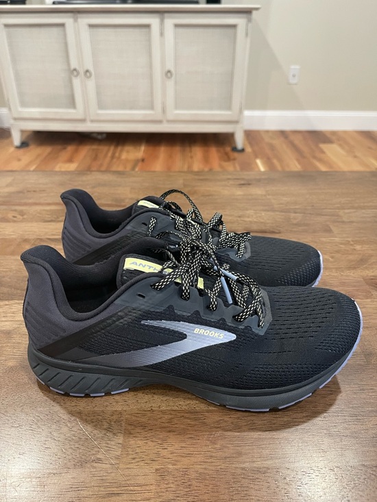 Brooks Shoes - Brooks Black and Gray Women's Running Shoes